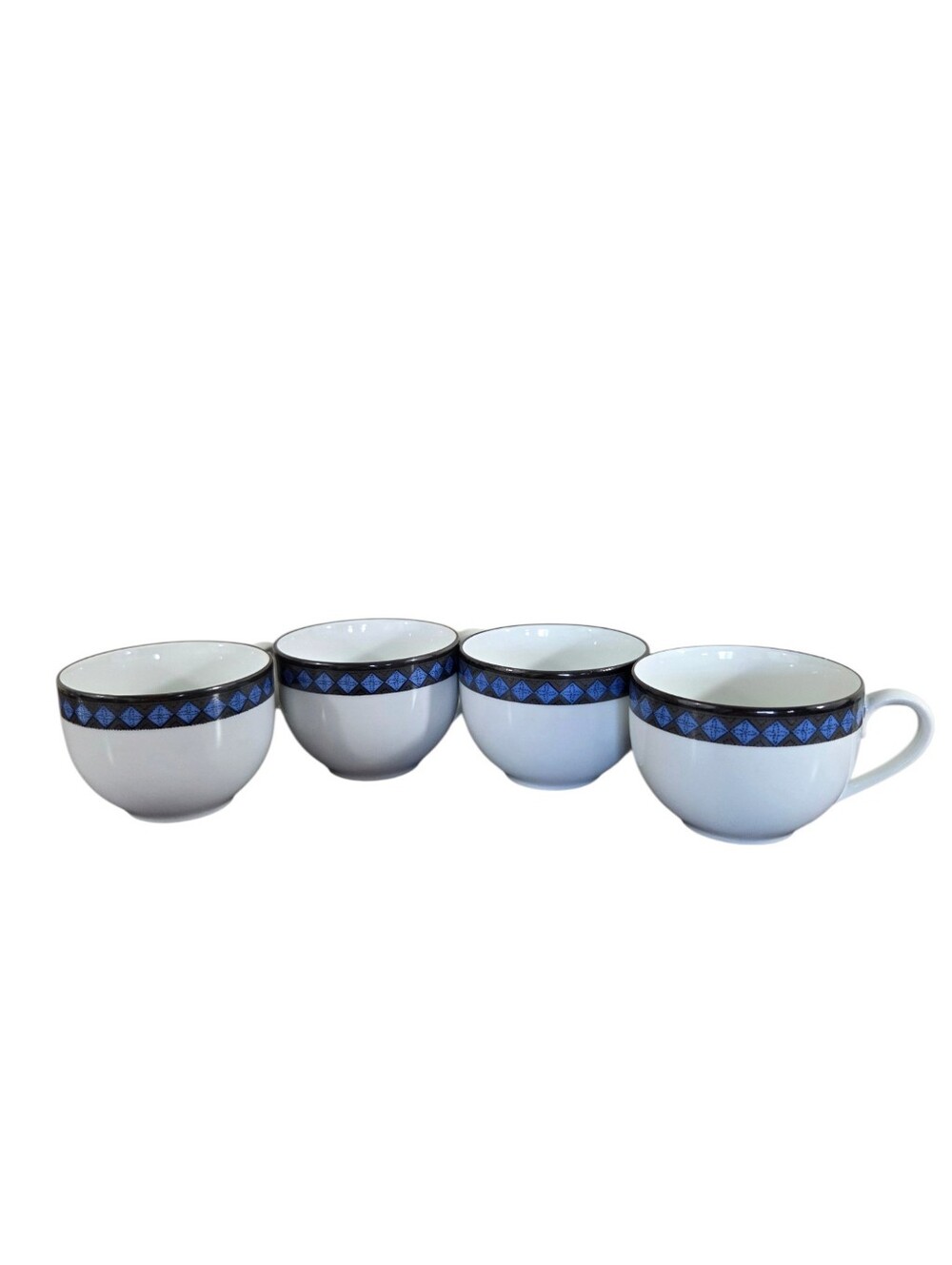 Dansk Quiltings Dinnerware Ruby Flowers Cups Set Of 4 Piece Pre-Owned Blue White